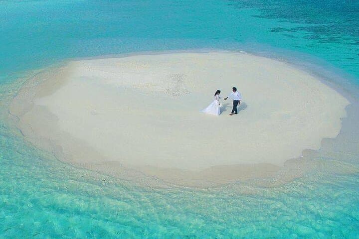 Private Guided Tour Prison Island -Nakupenda Beach and Stone Town