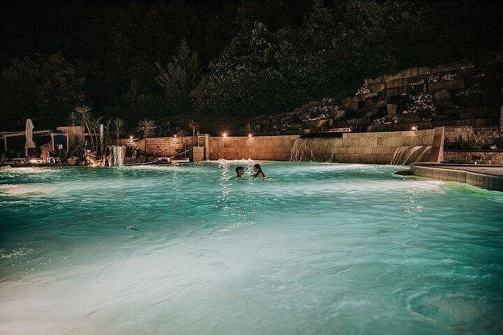 25 - Minute Massage, 2 Hours in the Thermal Pool & Aperitif