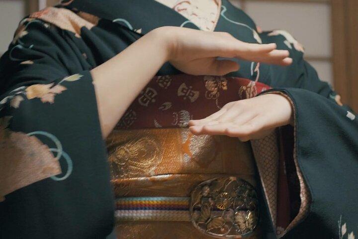 京都祇園文化散歩＆芸者ショー（食事付き）