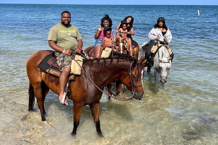 Ridetur på stranden i Miami