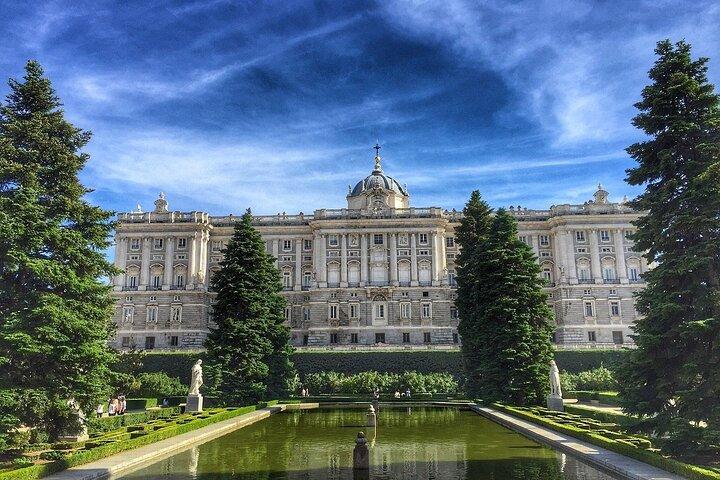 Privater VIP-Besuch des Königspalastes und Stadtrundfahrt. Ganz Madrid an einem Tag