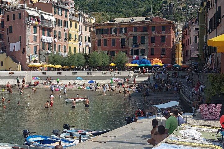 Descubre Cinque Terre : Excursión privada de un día desde Roma