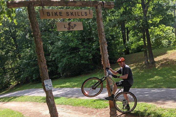 Mountain bike guiado de 3 horas nas montanhas Blue Ridge