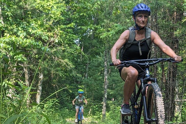 Mountain bike guiado de 3 horas nas montanhas Blue Ridge