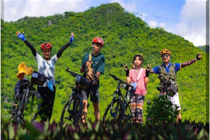 自転車で行くハノイ ツアー (料理教室付き)