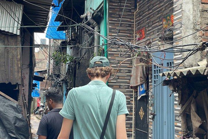 Private Dharavi Slum Tour in Mumbai with Local Guide