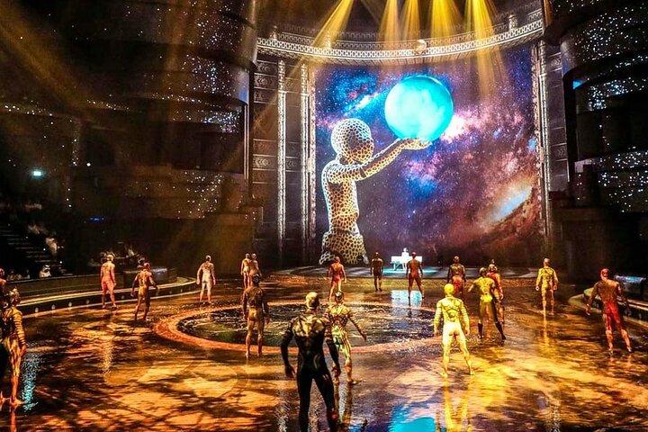 Dubai La Perle Dragone Eintrittskarte anzeigen