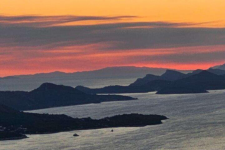 Lyxig solnedgångstur med vinprovning