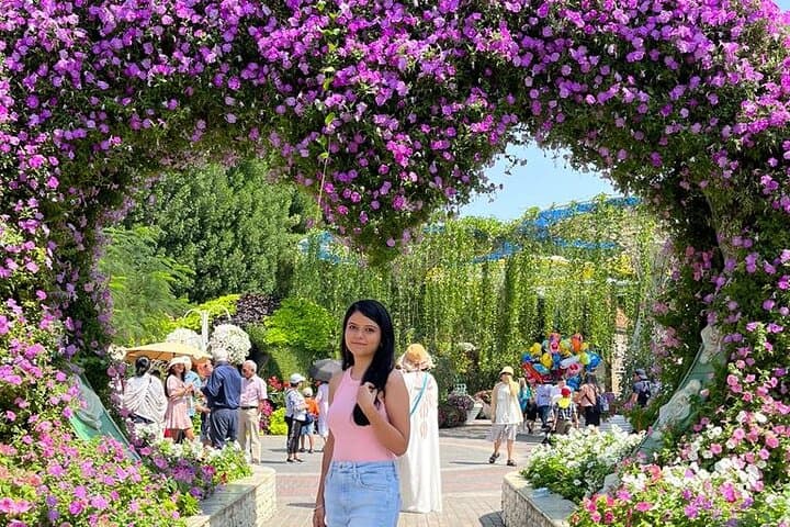 Dubai Miracle Garden Entry Tickets with Optional Transportation