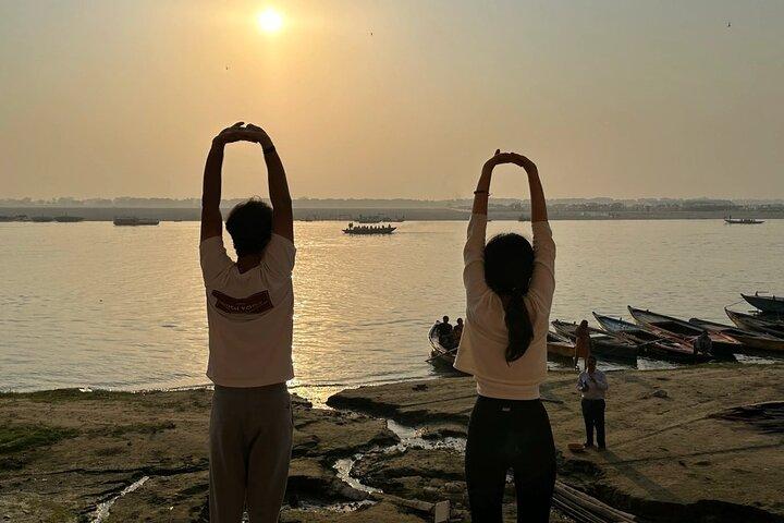 Sunrise Yoga / Cours de niveau mixte