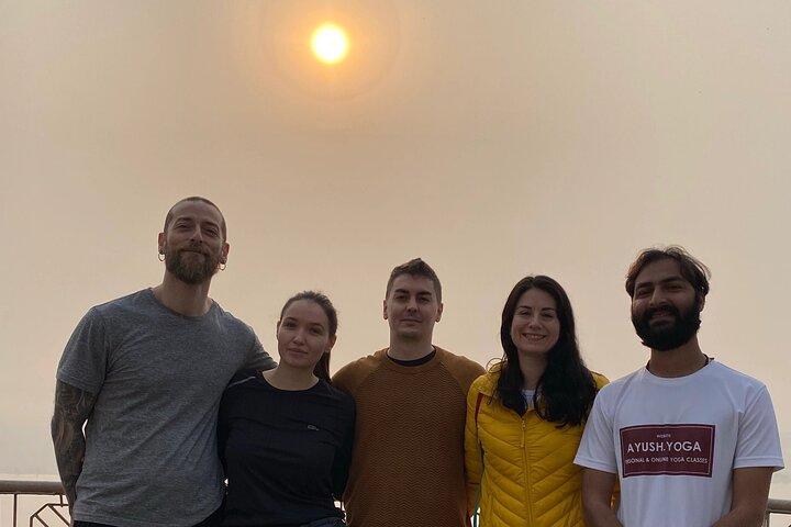 Sunrise Yoga / Cours de niveau mixte