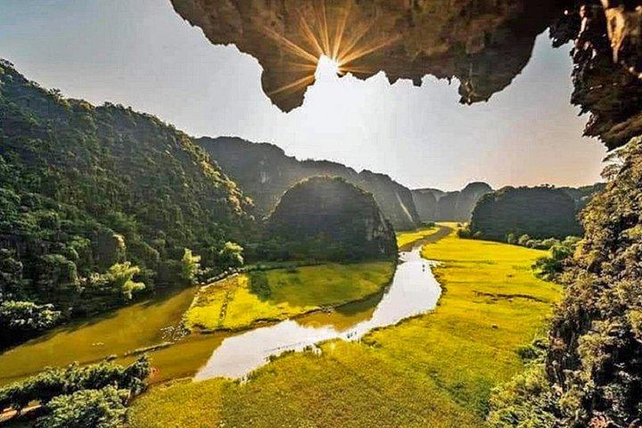 From Hanoi: Ninh Binh Tour Highlights - Transfer & Buffet Lunch