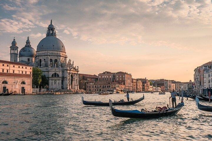 7-tägige Tour Rom, Assisi, Siena, Florenz, Bologna, Padua und Venedig