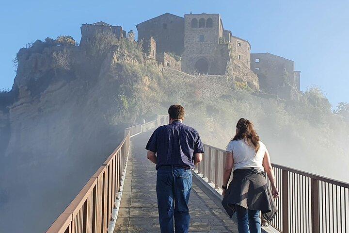 Excursão privada "Civita di Bagnoregio" A cidade moribunda "saindo de Roma