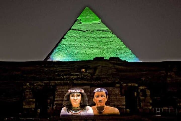 Dinner with Light and Sound Show in Pyramids of Giza