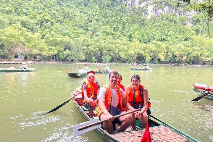 Viagens diurnas em Ninh Binh - saindo de Hanói