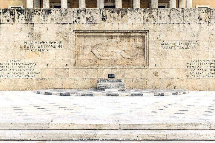 Monuments célèbres et trésors cachés d'Athènes : visite privée à pied