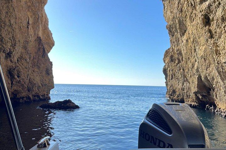 Blue & Green Cave,Sunj beach Small Group Tour with Speedboat