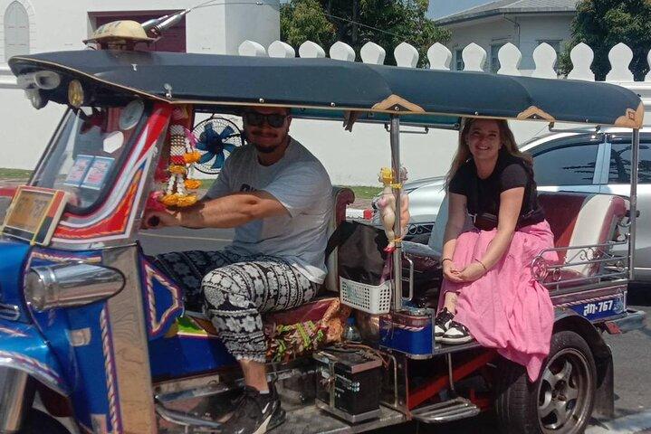 Bangkok Tuk Tuk Tour guidato con pranzo thailandese