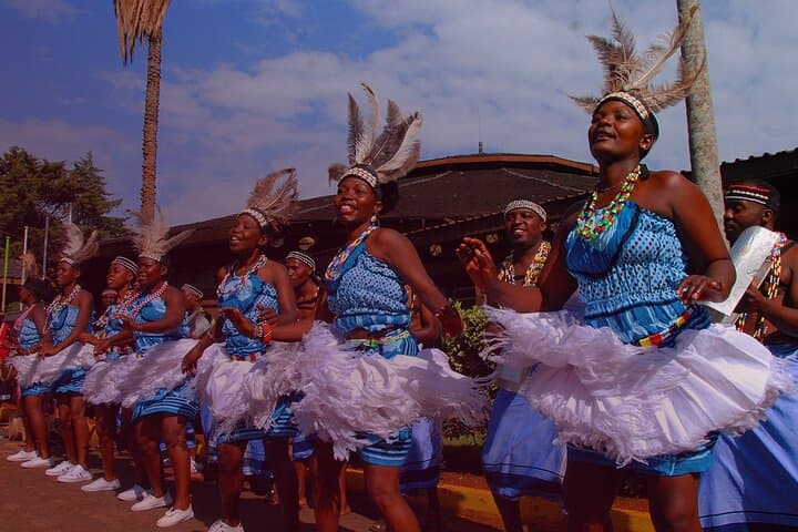 Half Day Cultural Tour to Nairobi Bomas Cultural Dance show
