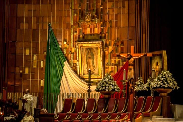 Full-Day Tour of Teotihuacan and Basilica of Guadalupe in Mexico