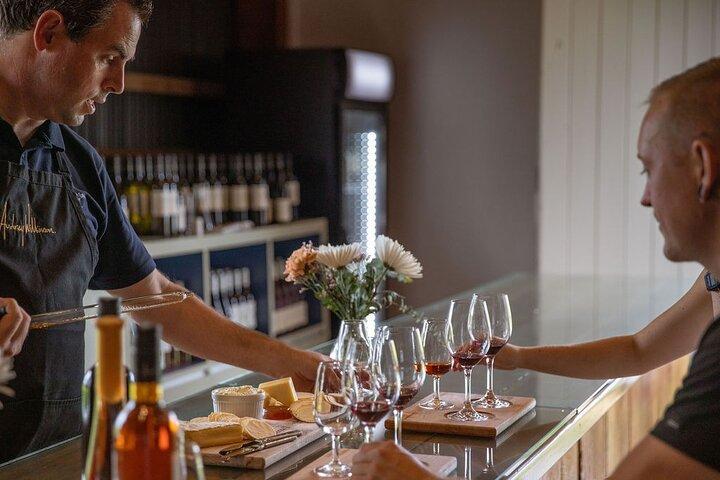 Audrey Wilkinson Vineyard: Fromage and Fortified Wine Experience