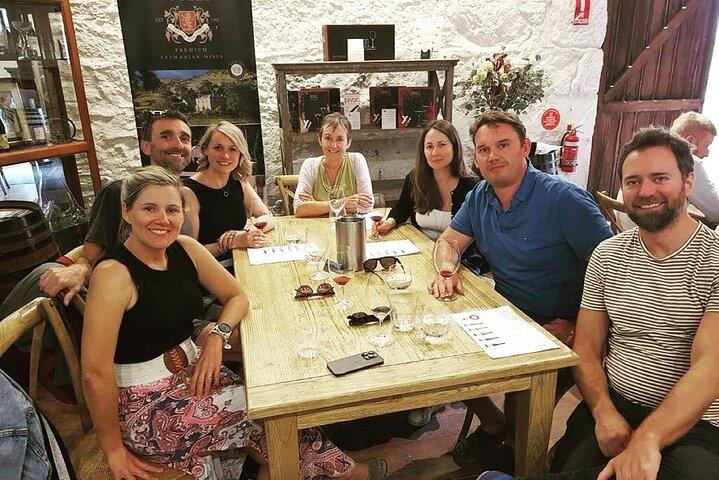 Halbtägige Wein- und Essenstour durch Hobart