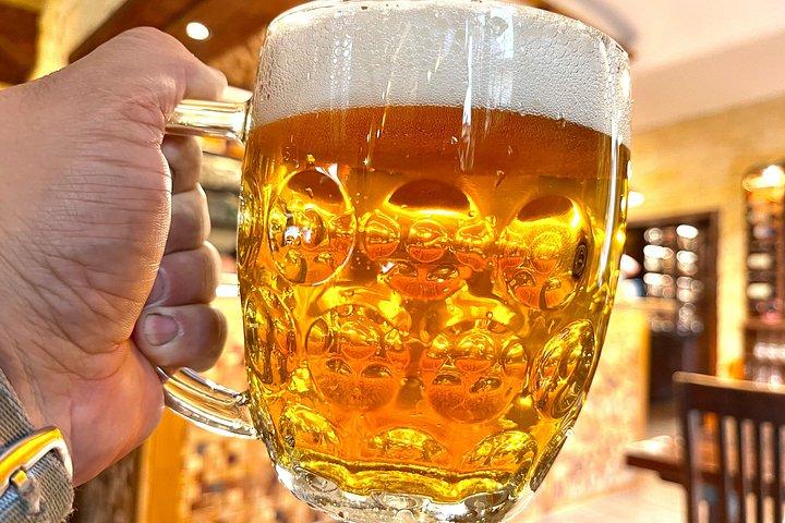 ユネスコ ジャテツ ビールのある町 日帰り旅行