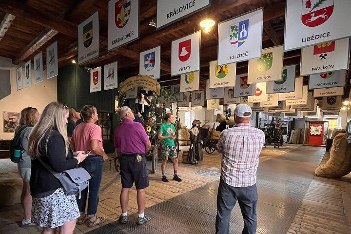 ユネスコ ジャテツ ビールのある町 日帰り旅行