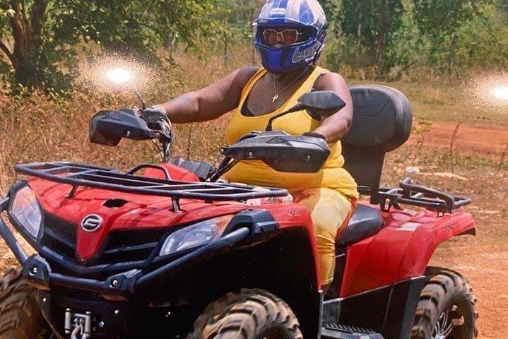 Volledige dag privé-ATV met zipline en paardrijden in Negril