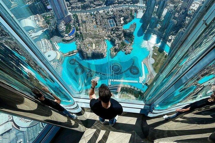 Burj Khalifa au sommet et cadre de Dubaï avec transfert privé