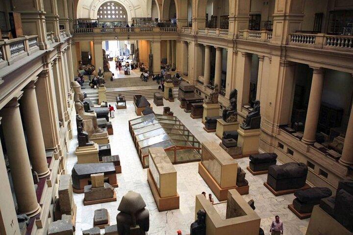 エジプト考古学博物館、イスラム教カイロ、キリスト教コプト教のプライベート ツアー