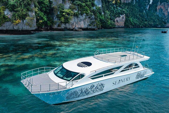 Excursión de día completo a las islas Phi Phi y Maiton en catamarán rápido