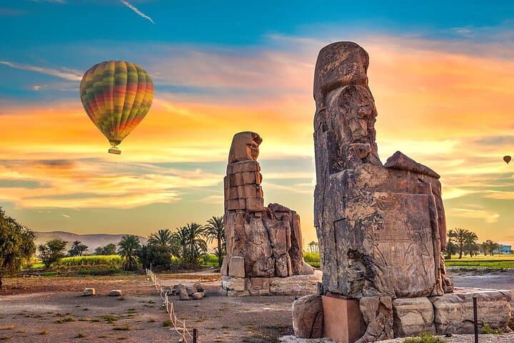 Luxor VIP Balloon Experience with Personalized Photography