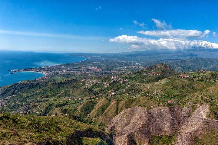Etna : Group Helicopter Flight (including round trip car transfer)