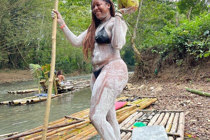 Rafting em bambu e excursão privada ao Rick Cafe Negril