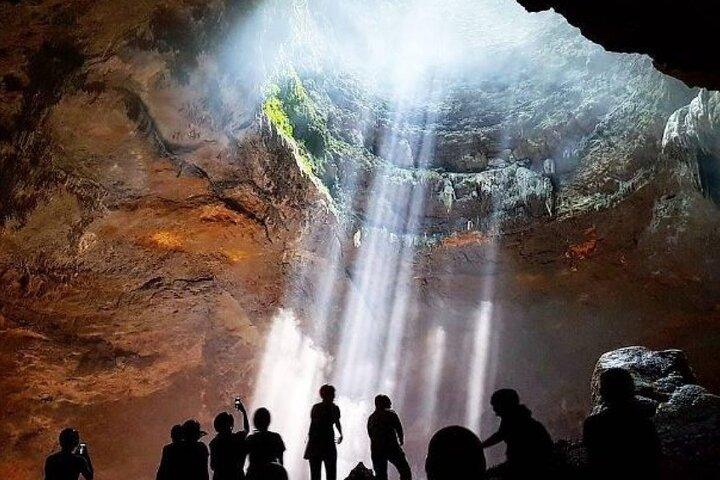 Tour a la cueva de Jomblang desde Yogyakarta con traslado al hotel