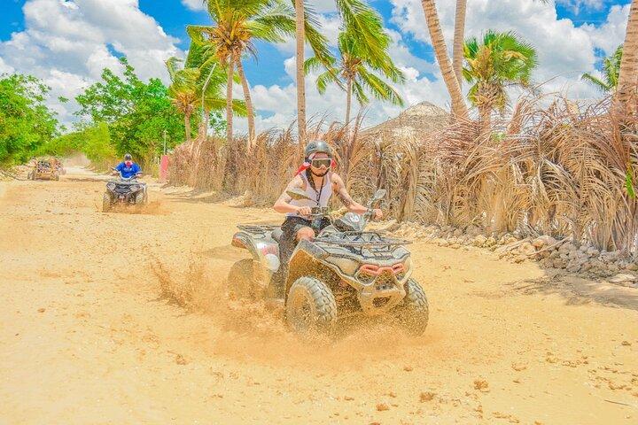 3 - Day Ultimate Dominican Adventure: Natur, kultur og historie