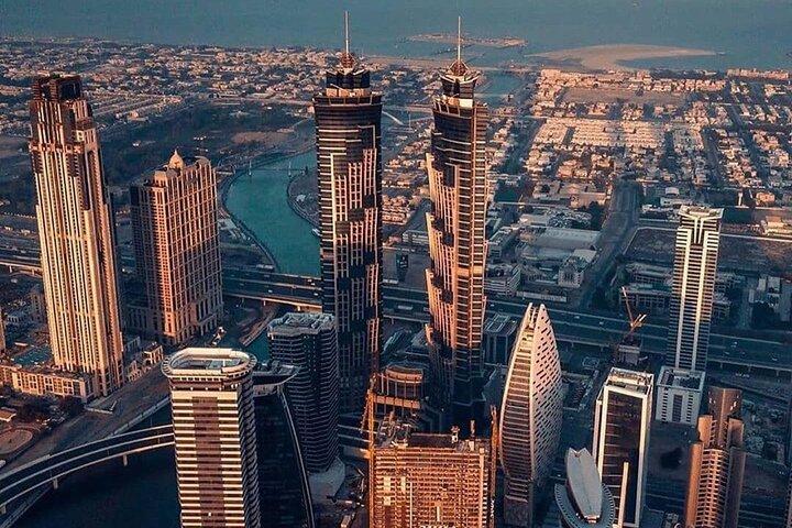Passeio de helicóptero em Dubai