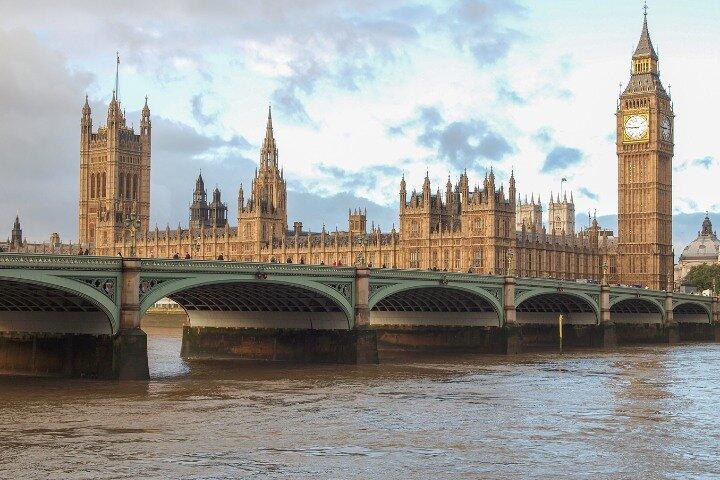 Westminster Self-Guided Walking Tour In London