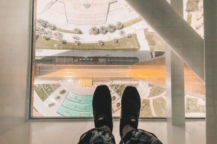Dubai-frame