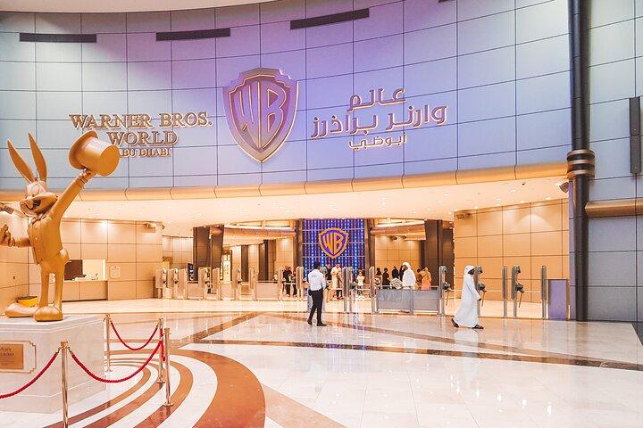 Warner Bros. World Abu Dhabi avec options
