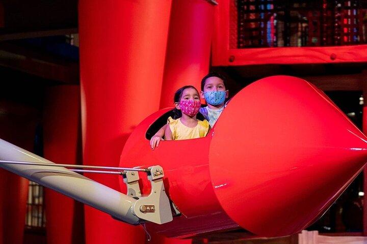 Warner Bros. World Abu Dhabi avec options