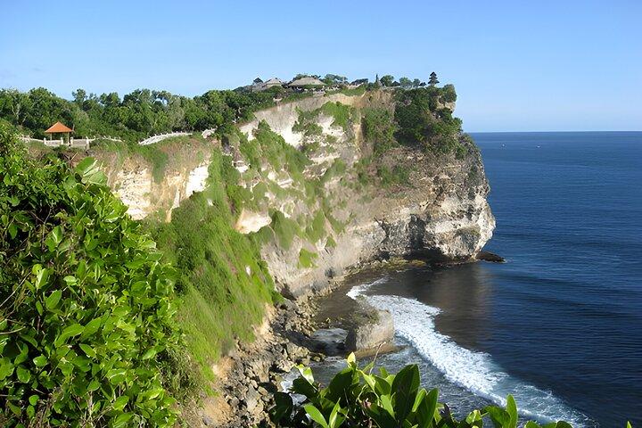 Uluwatu Sunset Trip com Kecak Dance Show e Jimbaran Dinner