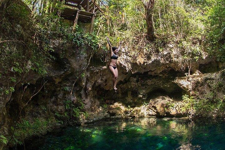 Zapote Cenotes Adventure Tour Parco preistorico