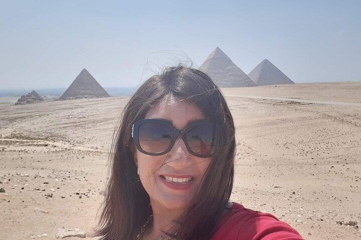 Giza-pyramiderna och Sfinxen.