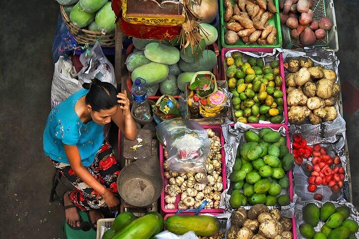Private Bali Half-Day Car Charter: Denpasar City Trip for 7 Hours
