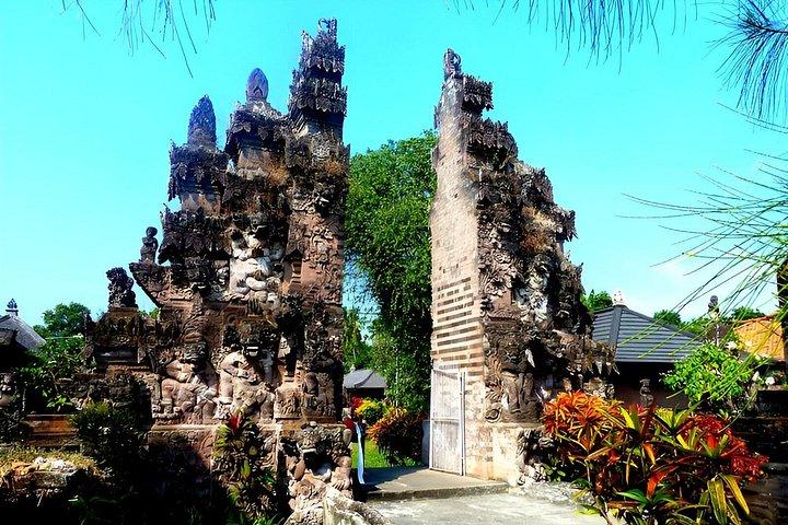 Privat Bali halvdagsbilcharter: Denpasar bytur i 7 timer