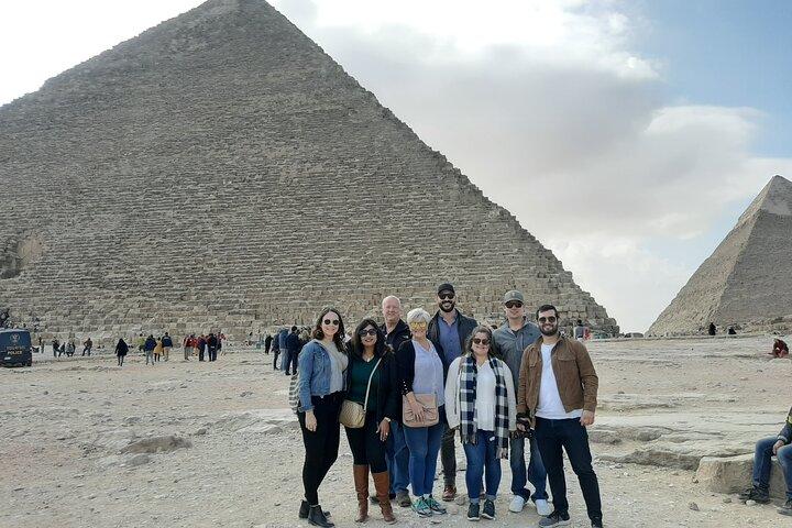 Giza-pyramiderna och Sfinxen.