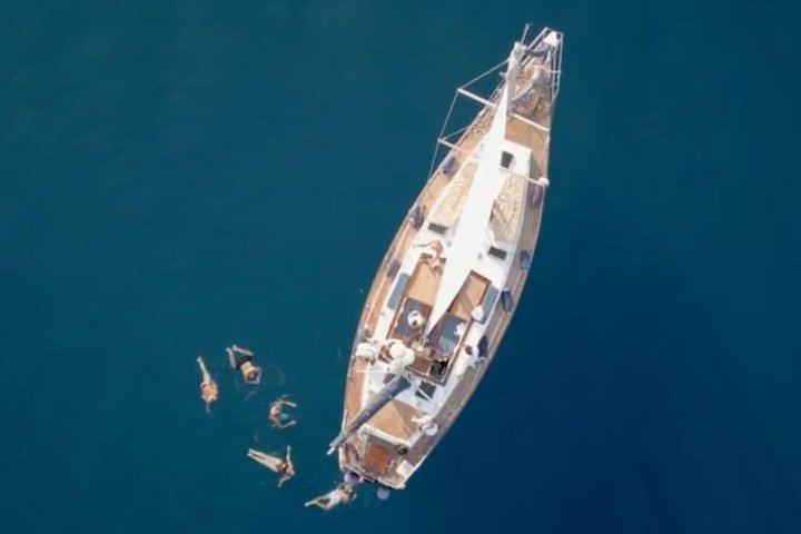 Unique 2 masts Classic Sailing Yacht in Barcelona